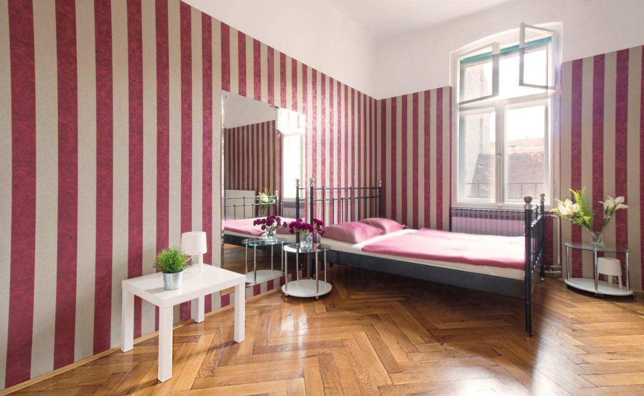 Guesthouse Centar 2 Загреб Екстериор снимка