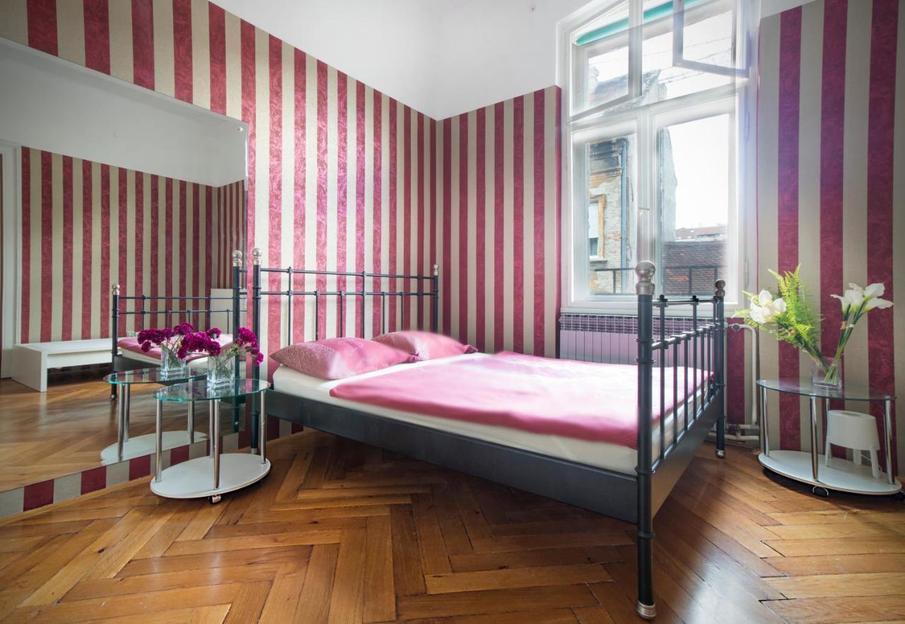 Guesthouse Centar 2 Загреб Екстериор снимка